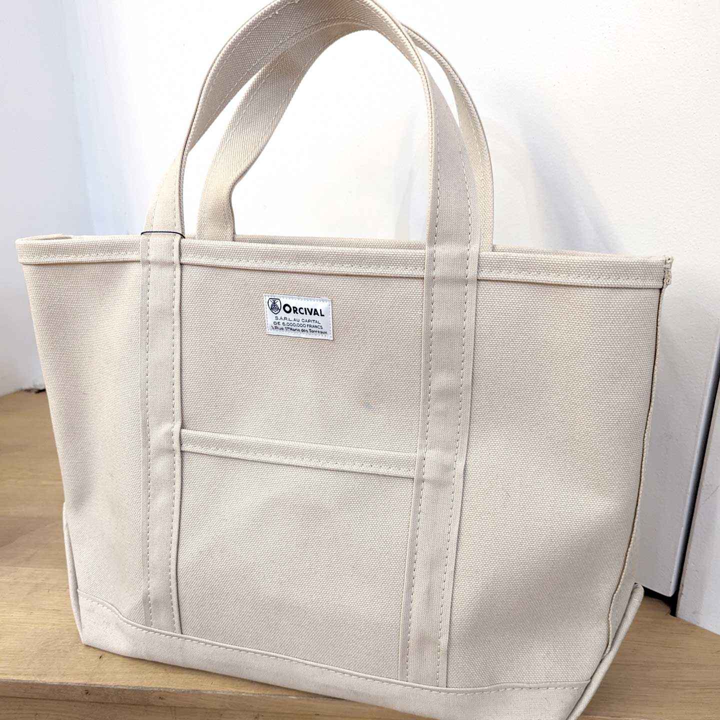 The Sand Beige tote bag, in a medium size, by Orcival