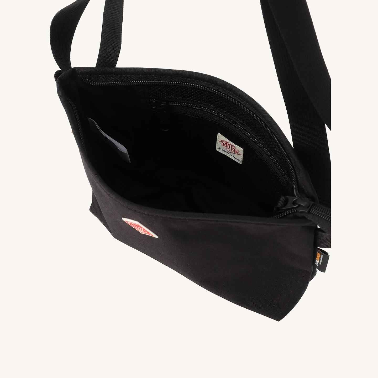 Shoulder Pouch Montsouris black