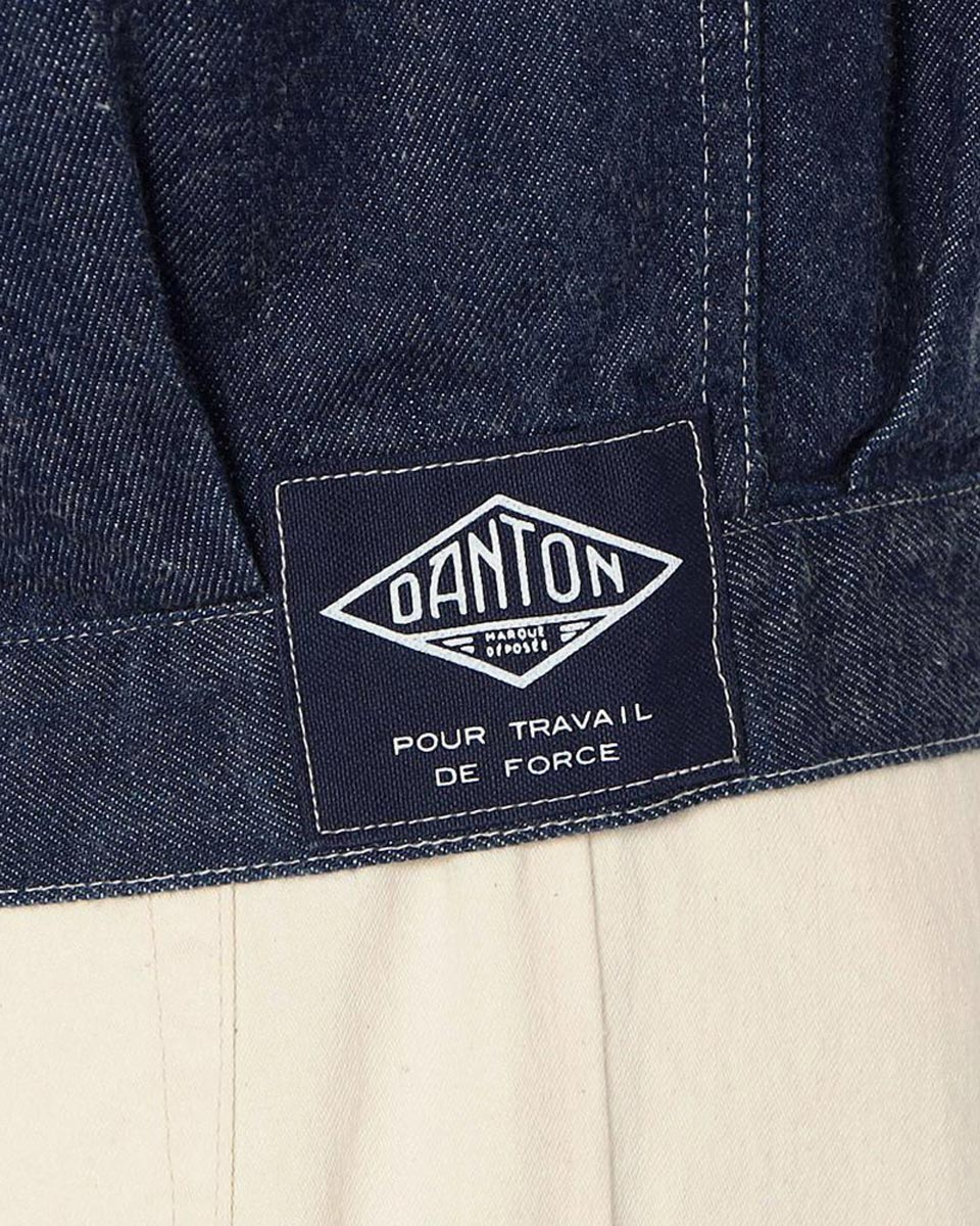 The iconic Denim blouson